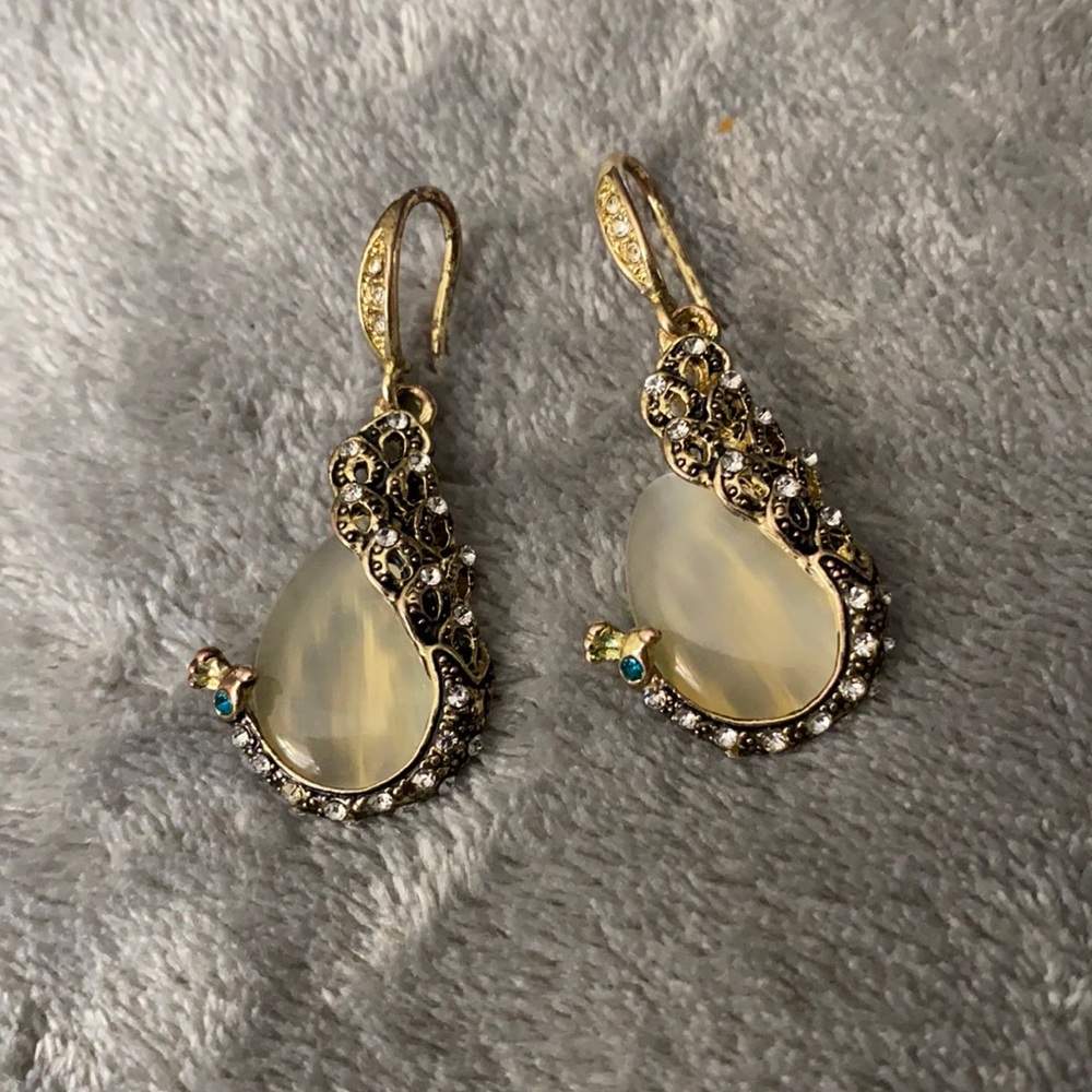 Peacock Gold/Black tinted Earrings